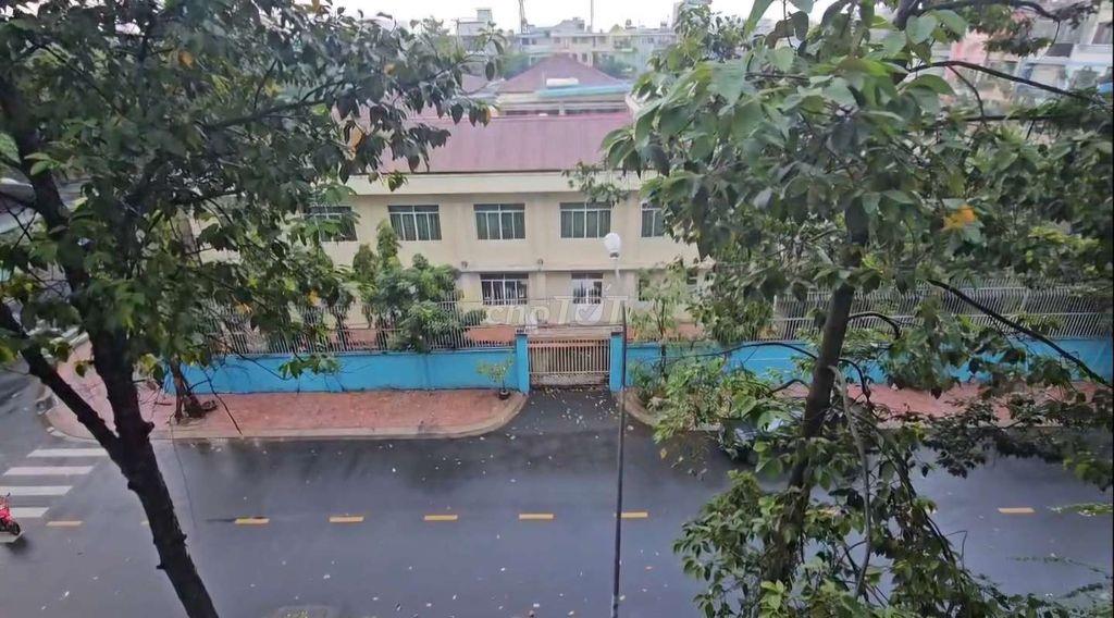 Bán chung cư sổ hồng riêng chính chủ