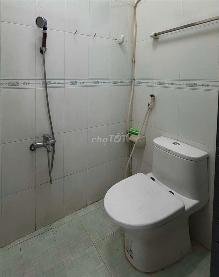 Nhà sổ riêng 3 lầu hoàn công đầy đủ Trần Hưng Đạo