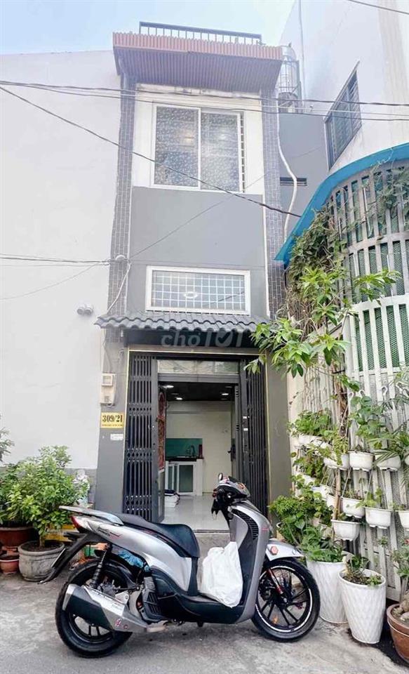 Sale nhà GV
