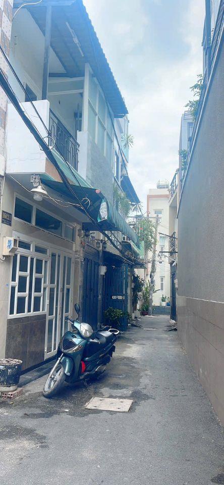 Bán nhà Hẻm xe hơi, Quang Trung, Phường 8, Gò Vấp, 2 tầng, chỉ 2,9 tỷ.