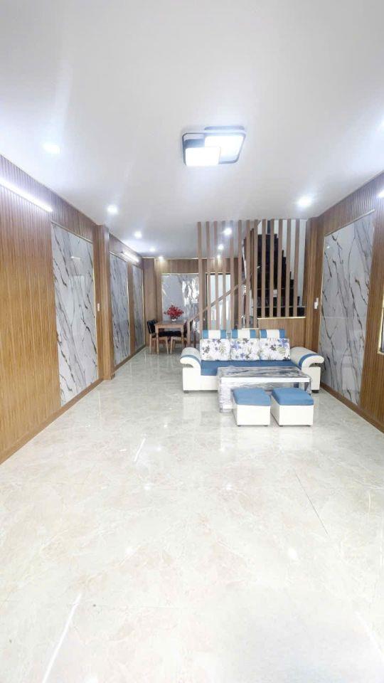 Gần MT Tùng Thiện Vương Q8 - 42m2 - 3PN 3WC - Đông Bắc - SHR - Nhỉnh 6Đ