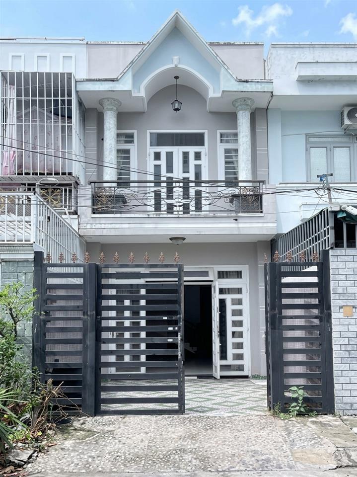 [K2923] Nhà 2T Lê Đức Thọ - Hẻm xe tải Né sát Chợ Xóm Mới 8.x Tỷ