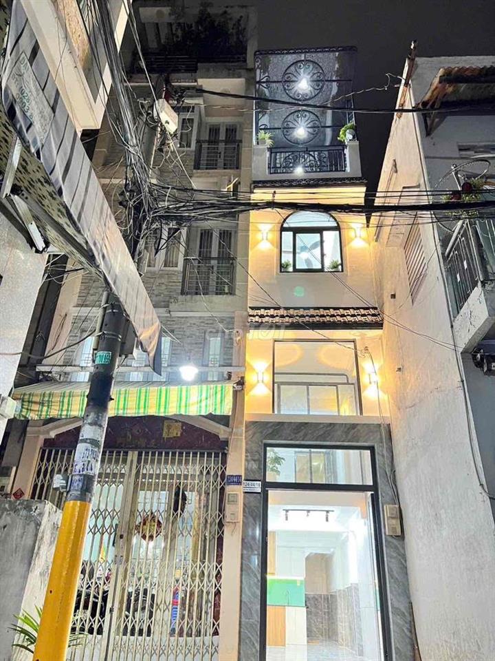 NHÀ GẤP BÁN