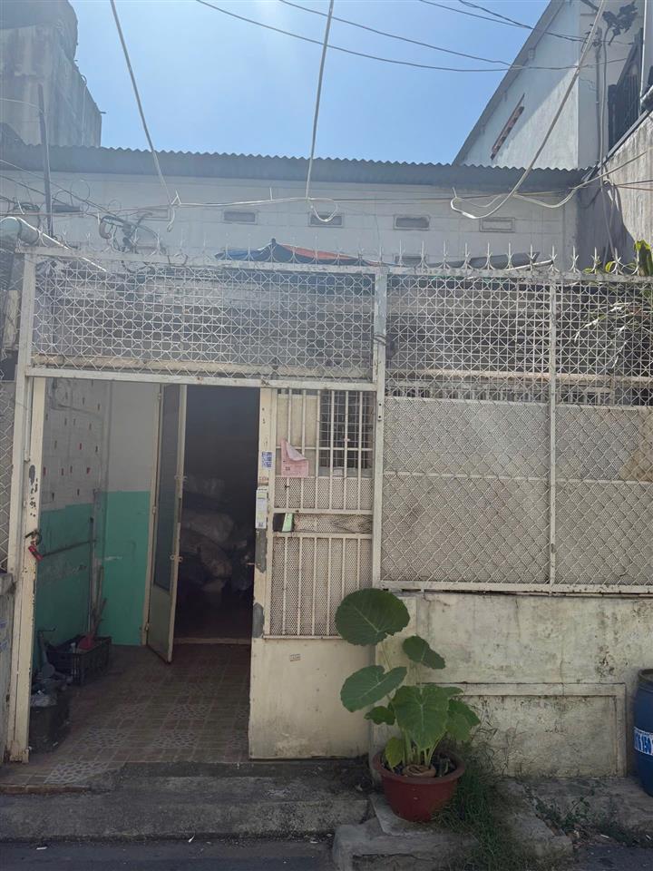 Bán nhà Quận 12, trục Trường Chinh, 45m2, khu phân lô ô tô thông, nhỉnh 4 tỷ