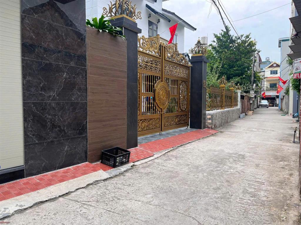 Bán nhà sân vườn gần KĐT Kim Hoa, Mê Linh. 170m2 MT 12m. Dưới 6.4 tỷ
