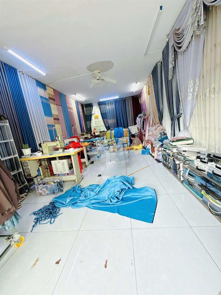 nhà mẳt tiền phạm thế hiển p7 q8 dt tổng 76m2
