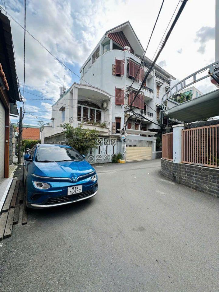 🏩 Biệt Thự Sân Vườn Gò Vấp - Dt 10.5x28.5m Full Thổ - Khu Phân Lô Đường Nhựa Xe Tải Tận Cửa - 30m Ra Mặt Tiền - Chỉ 70