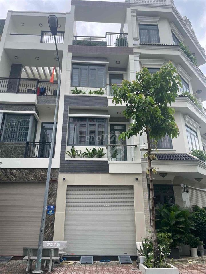 Bán Nhà Phú Hồng Thịnh 6 cho người thiện chí tại Đông Hoà