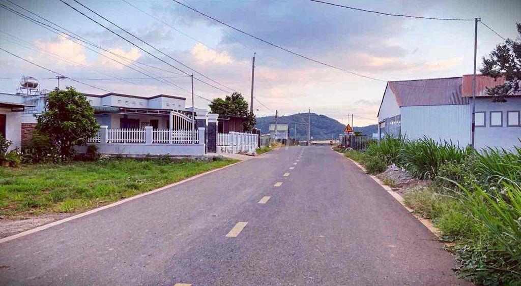 bán đất Hiệp Thạnh Bồng Lai Đức Trọng