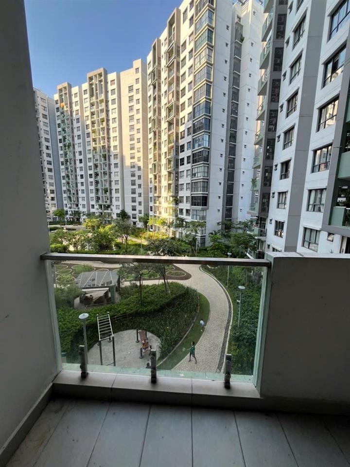 Bán căn hộ Emerald tầng trung 71m2 2pn2wc