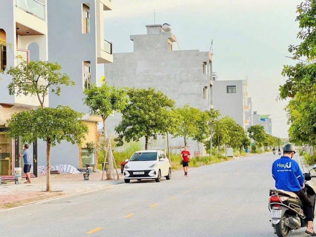 Bán đất mặt đường trục chính 19.5m Lê Anh Tông, KĐT Tân Phú Hưng, TP Hải Dương, 67.5m2, mt 4.5m