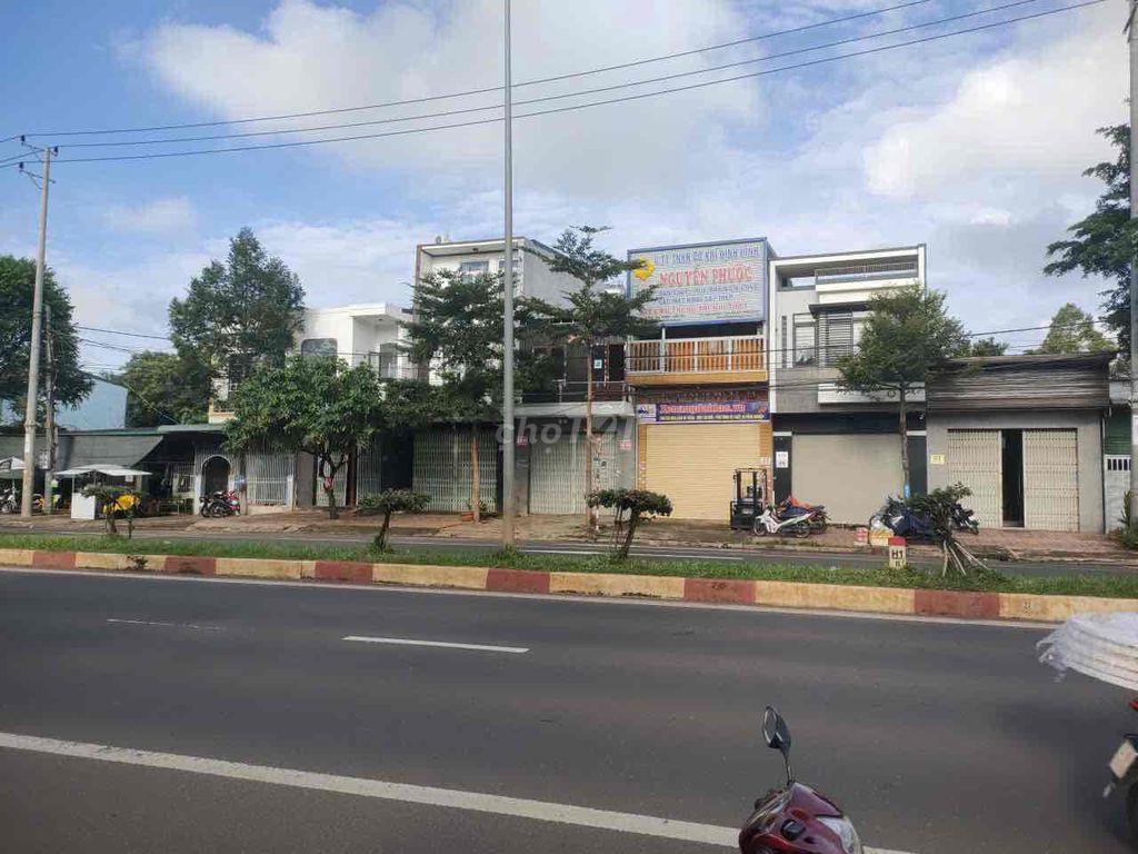 🏠 NHÀ CHÍNH CHỦ CẦN BÁN 📍 Vị trí:Đất đô thị, mặt tiền đường 10 Tháng