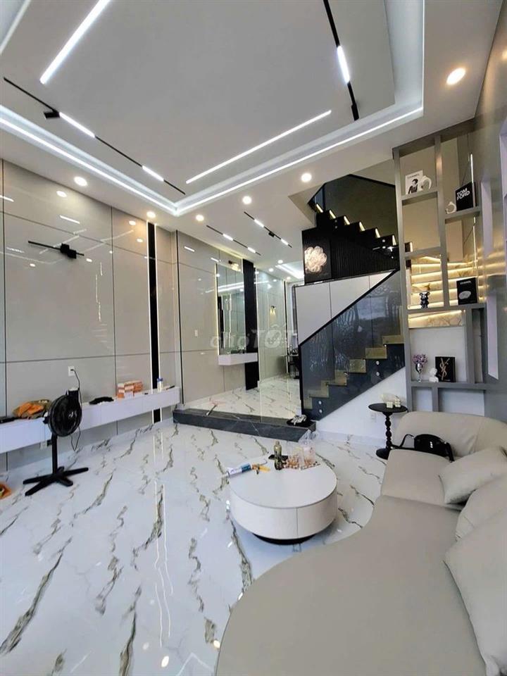 Bán Nhà đường Huỳnh Tấn phát giáp q7 hẻm xe hơi