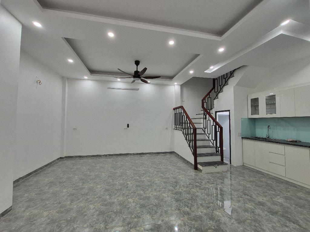 BÁN NHÀ ĐẸP 2.15 TỶ 3 TẦNG 40M2 ( TÂY BẮC ) NGÕ TRẦN ĐĂNG NINH