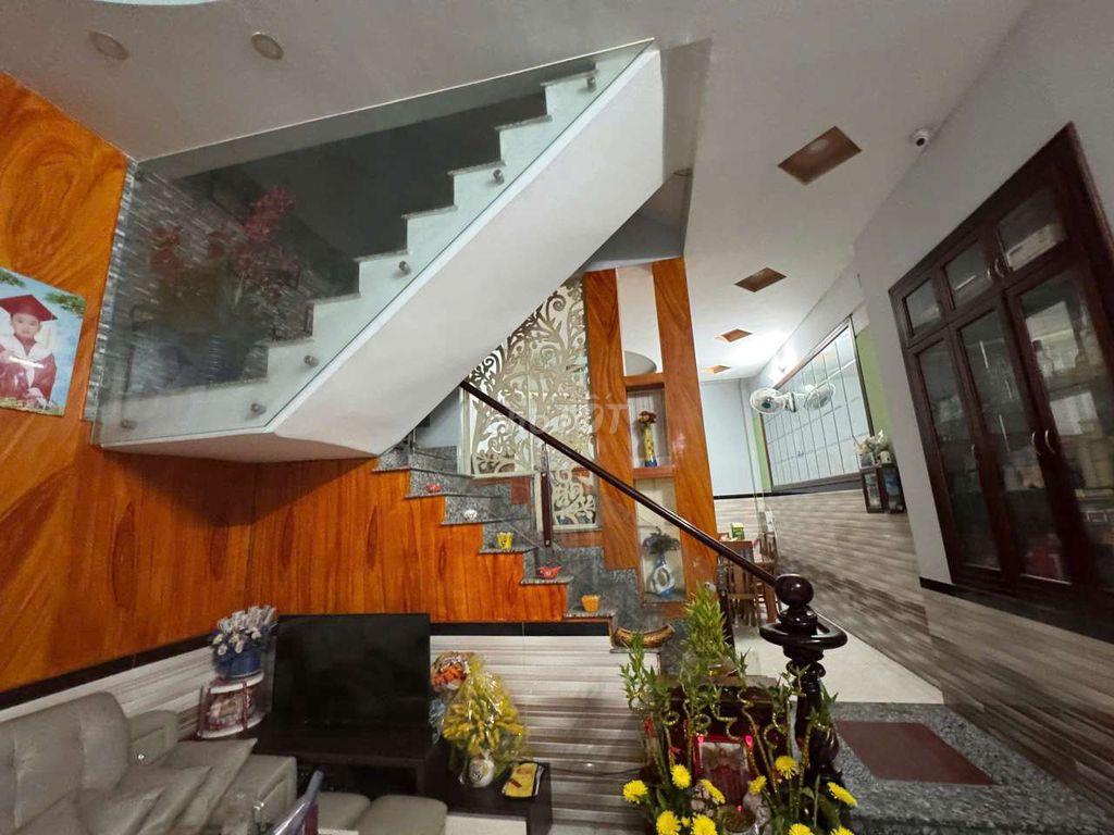 Nhà trệt 2 lầu 5x16m, đường nhựa 7m KDC Đại Hải gần Chợ Đại Hải
