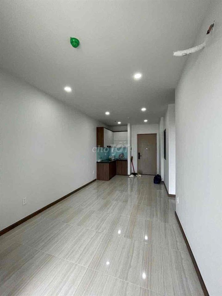BÁN GẤP CĂN BCONS SALA GIÁ CHỈ 1TY690 , CĂN 2PN 2WC TẦNG ĐẸP