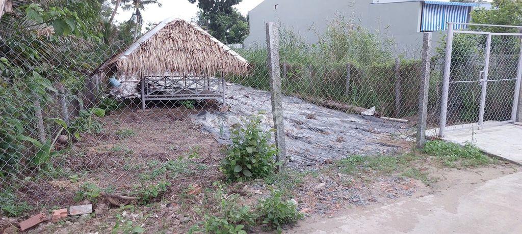 Bán nền biệt thự 8x50 full thổ ngay chợ TX Cai Lậy 6 tỷ