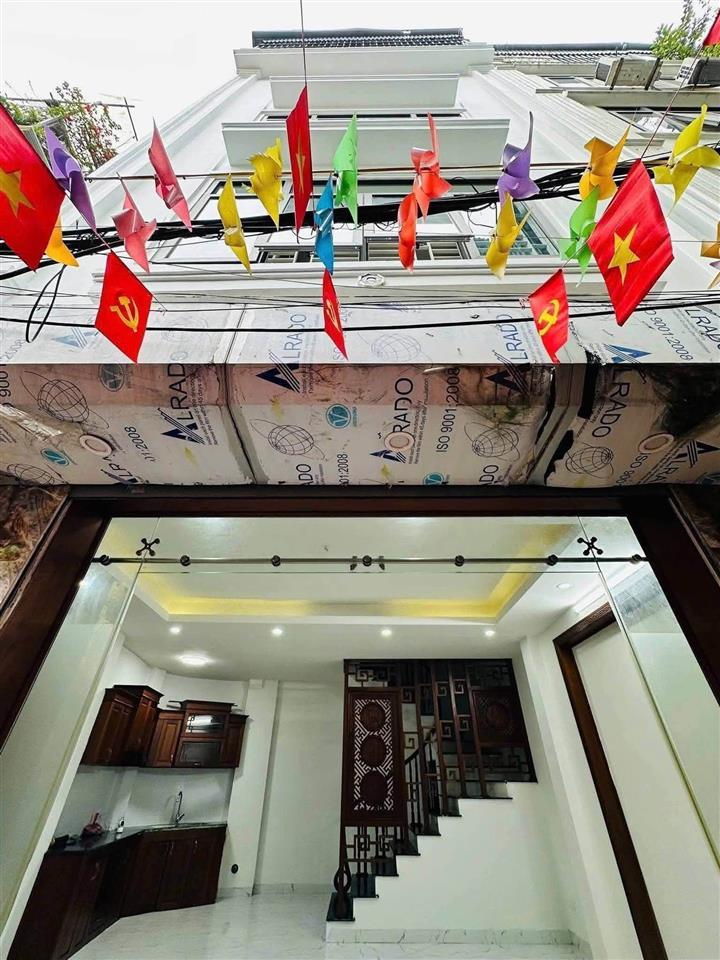 NHÀ LÔ GÓC HOÀNG HOA THÁM – 43M² – MT 5,6M – 5 TẦNG – NGÕ THÔNG – BA GÁC TẬN CỬA – SIÊU