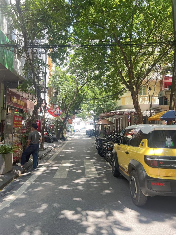 CẦN BÁN NHÀ NGUYỄN TUÂN, THANH XUÂN, PHÂN LÔ VỈA HÈ, OTO TRÁNH, Ở, KINH DOANH, HƠN 30 TỶ