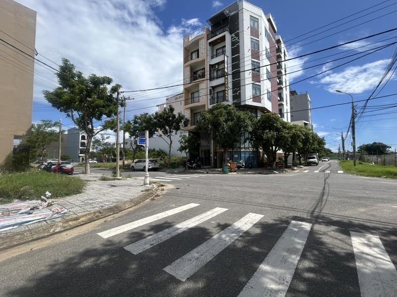 Bán đất gần biển Sơn Thủy 90m2, đường Hoàng Công Chất, đường 5m5, giá 7,05 tỷ, gần Crowne