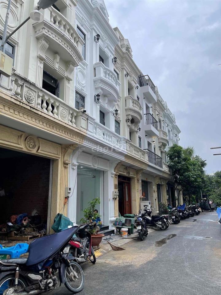 Chính chủ bán nhà khu Compound bảo vệ an ninh 24/7