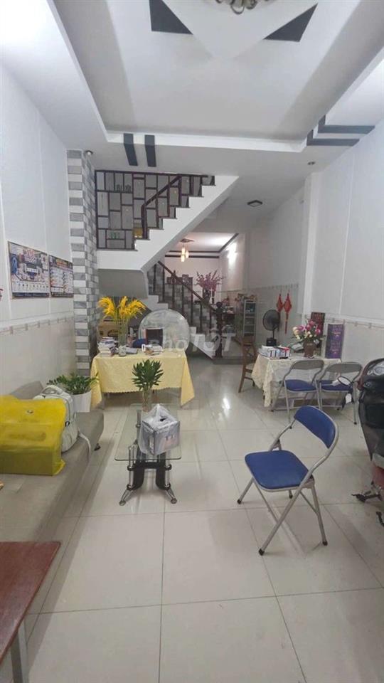 Bán nhà đường nội bộ Gần trường Bình Phú
