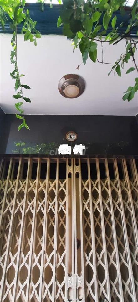 NHÀ GIÁ RẺ CẦU NGUYỄN TRI PHƯƠNG Q8