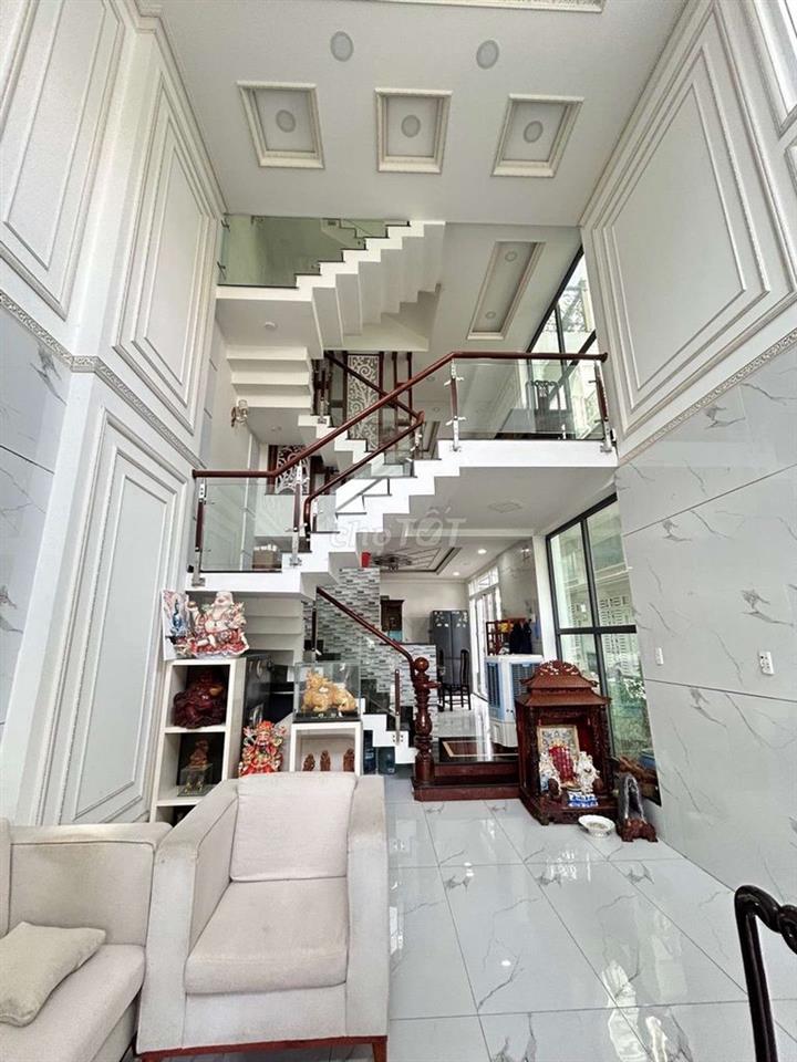 Nhà 5Tầng,Lê Văn Quới (Bình Tân),Hẻm Xe Tải,Diện Tích 50m2 ,Giá 6tỷ.