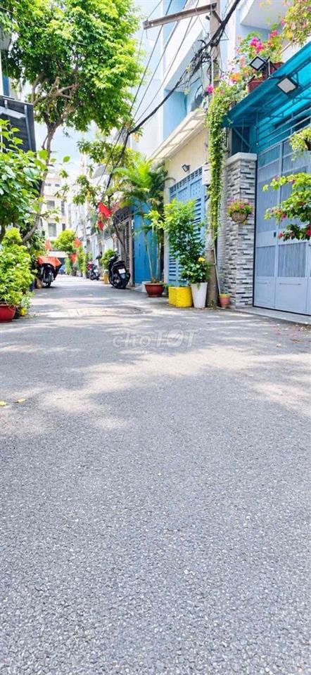 Nhà Nguyễn Văn Khối - 45m2 - 2 Tầng - 5M2 Thông - Giá 3 tỷ 9