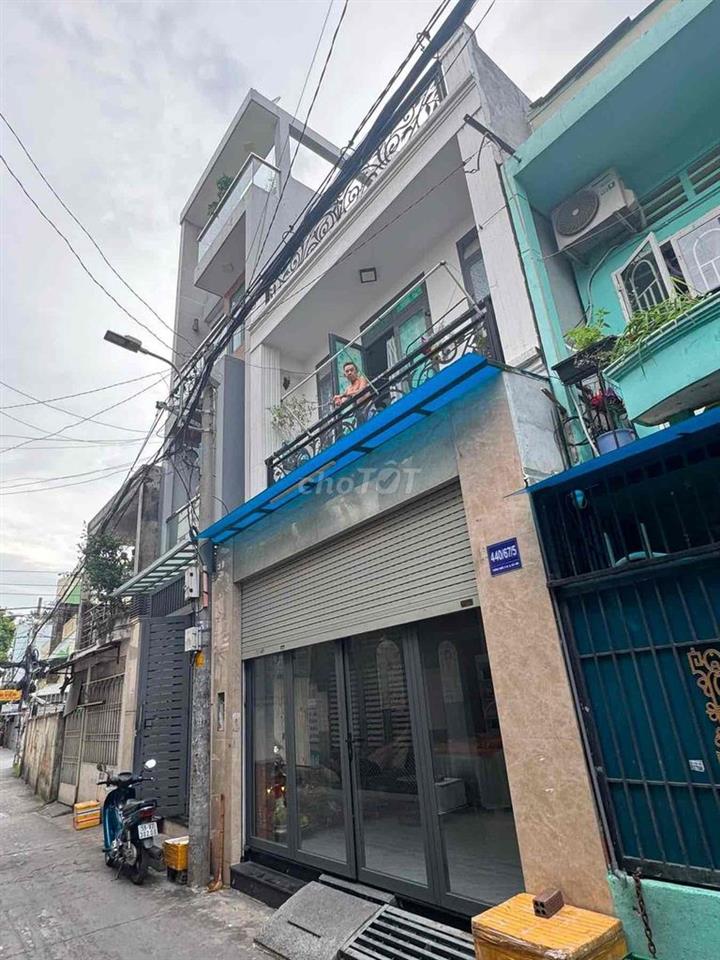 Cần Bán Nhà Trung Tâm Quận 10 Giá Siêu Đầu Tư