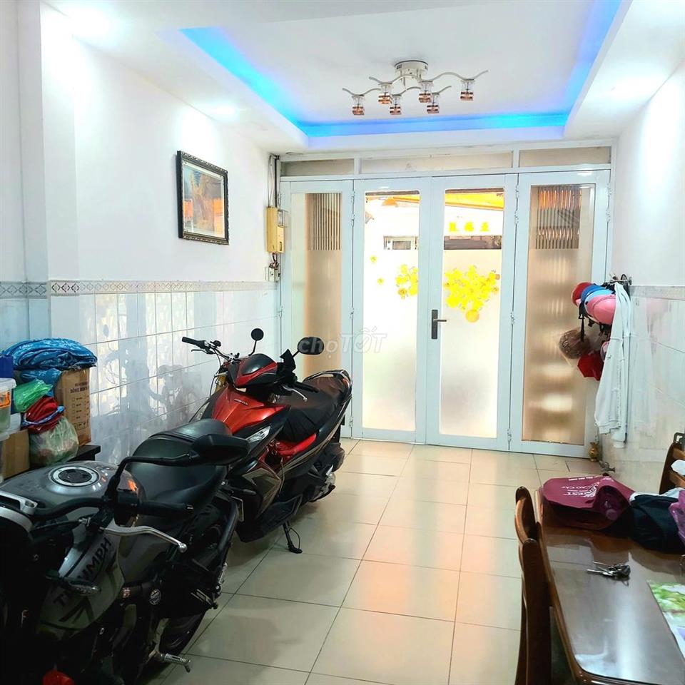 Nhà Quận 5 chợ Xã Tây, gần trường ĐHYD, 4PN, khu người Hoa