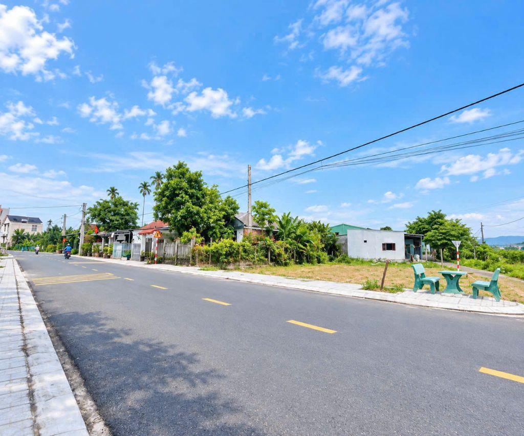 duy nhất 1 lô góc 2 mặt tiền đường 7m5