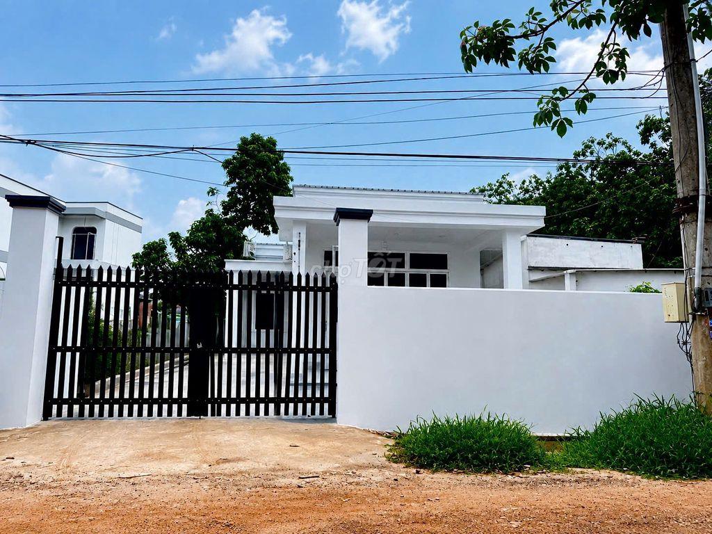 Ngộp chủ bán gấp căn nhà 188m2 Tân Phú Trung Củ Chi chỉ 900tr