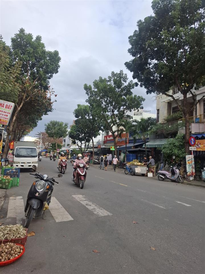 Bán đất Bà Huyện Thanh Quan 306m2, ngang gần 8m, giá 47,3 tỷ, gần biển