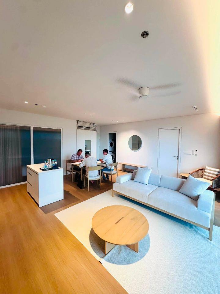 Nhà Đẹp Phạm Hồng Thái 10 Tầng 1 Hầm 110 Tỷ Lô Góc 2 Thoáng 14 Apartment
