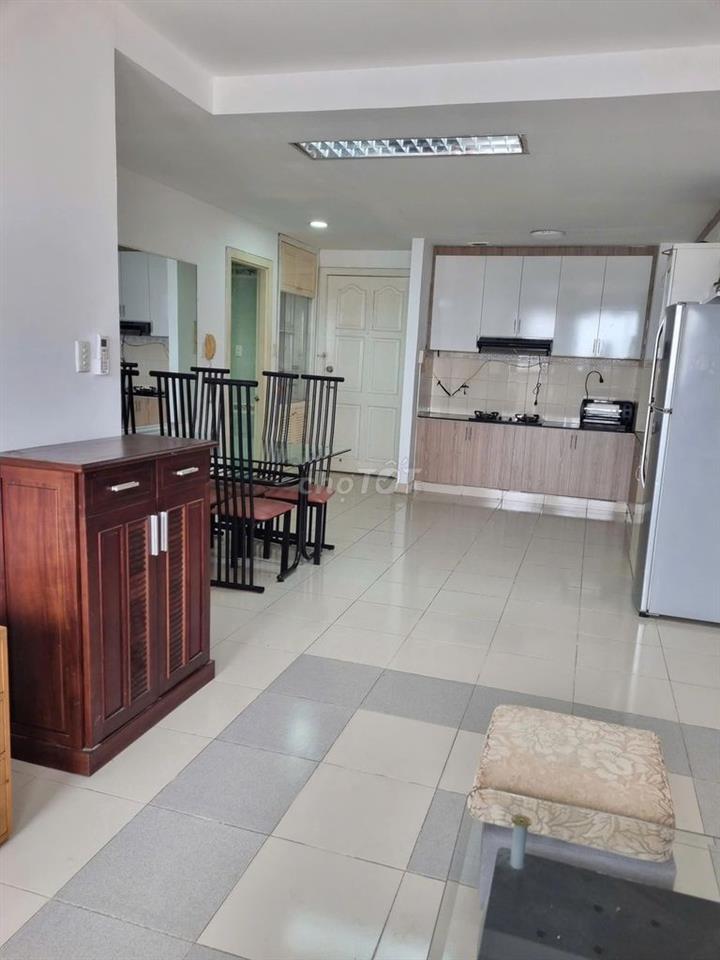 Central Garden, Q1, 85m2, 2PN, 2WC, sổ hồng.