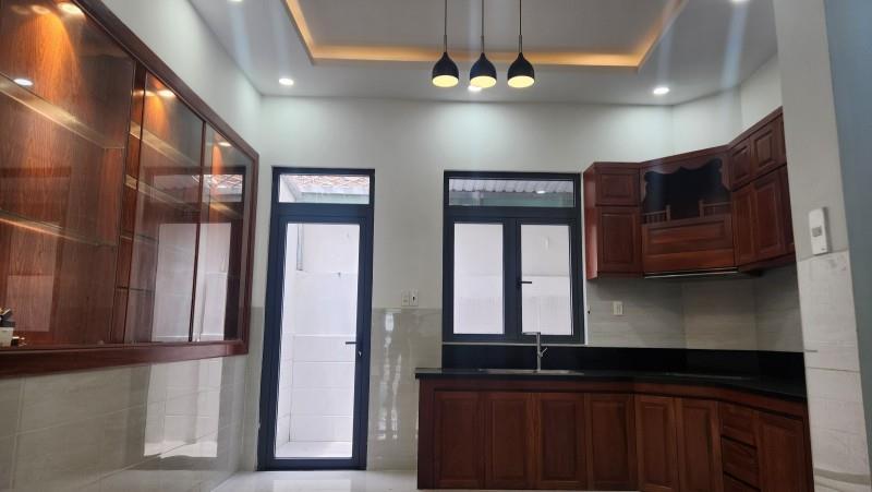 Bán nhà 84m2, 3 tầng, đường số 12, Hiệp Bình Phước, Thủ Đức, TP HCM. Sổ hồng riêng, giá