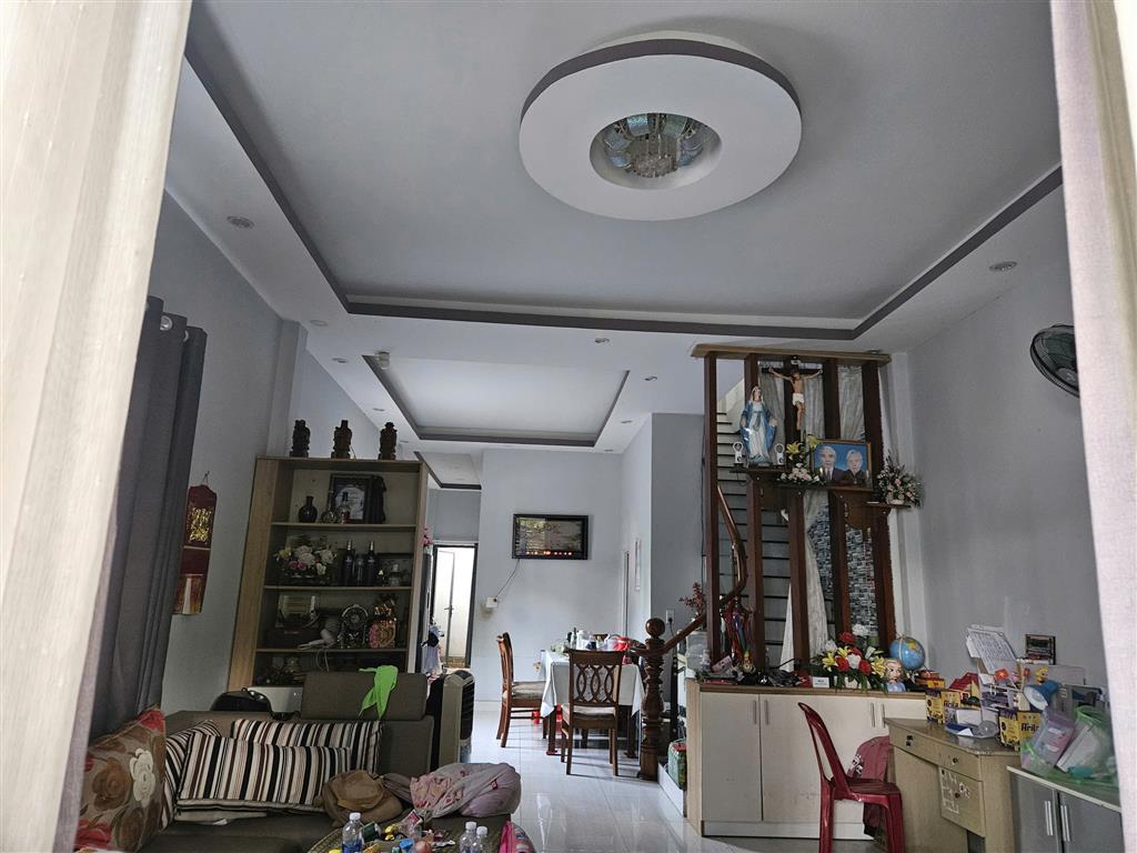 Bán nhà 2 Tầng 116m2 Trung Tâm Thủ Dầu Một,SHR đường ô tô,gần Mầm Non Việt Mỹ