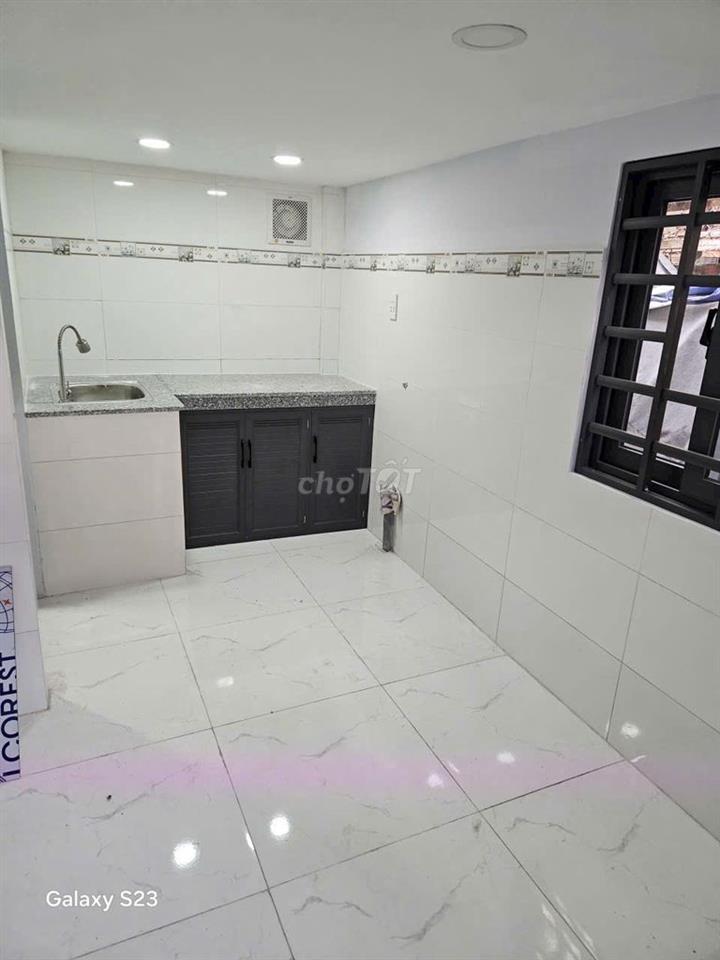 BÁN NHÀ HẺM 136 BÙI VĂN BA P TÂN THUẬN Q7 – GIÁ CHỈ 750 TRIỆU