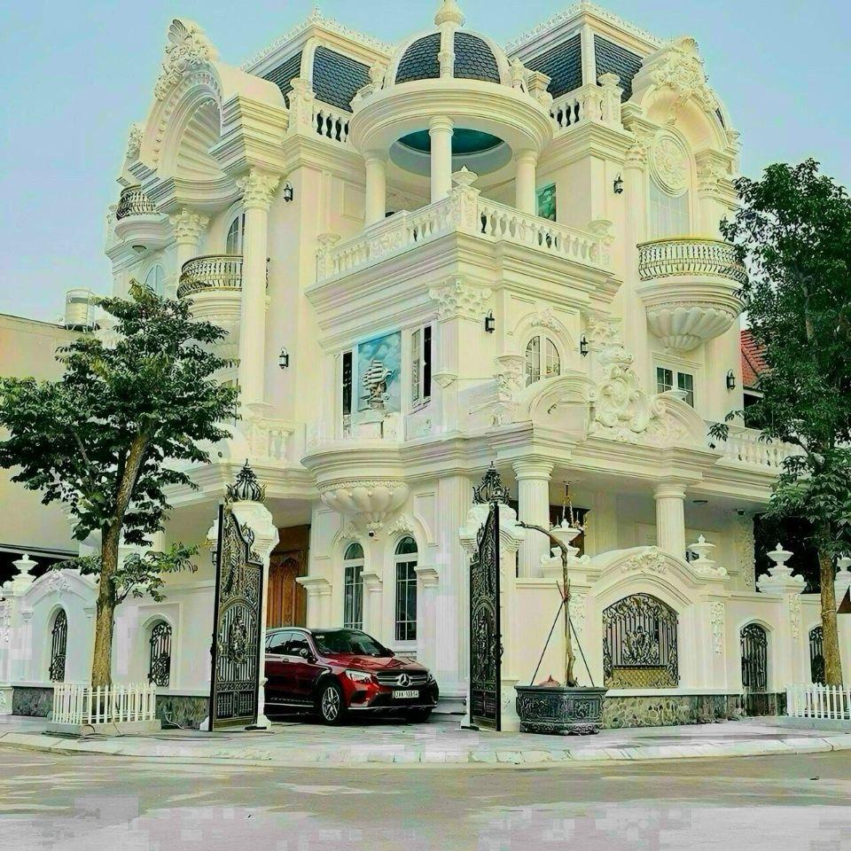 Bán nhà góc 2MT Đinh Bộ Lĩnh - Chu Văn An, Q. Bình Thạnh, DT: 6,47x19,95m, 4 tầng, 41 tỷ