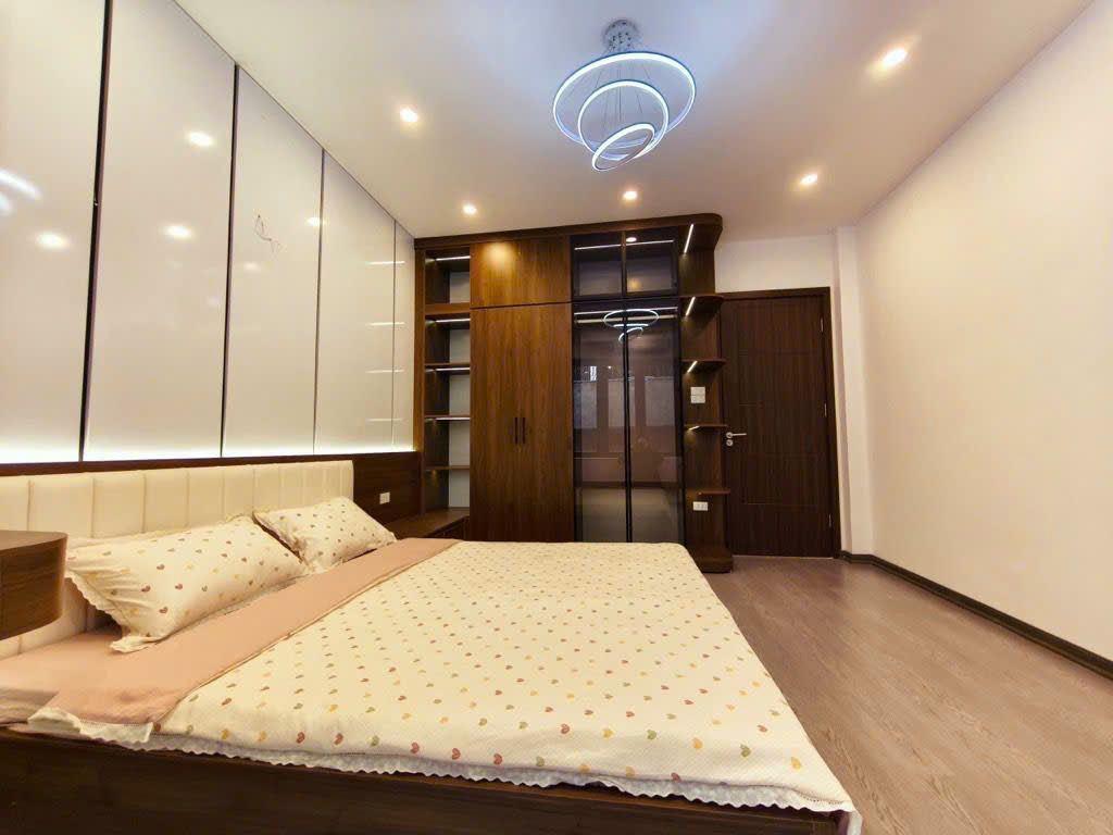 Tôi Cần b.á.n căn nhà Trần Đại Nghĩa-Đại La -Đồng Tâm_ Hai Bà Trưng-DT 34m2x5T full nội thất