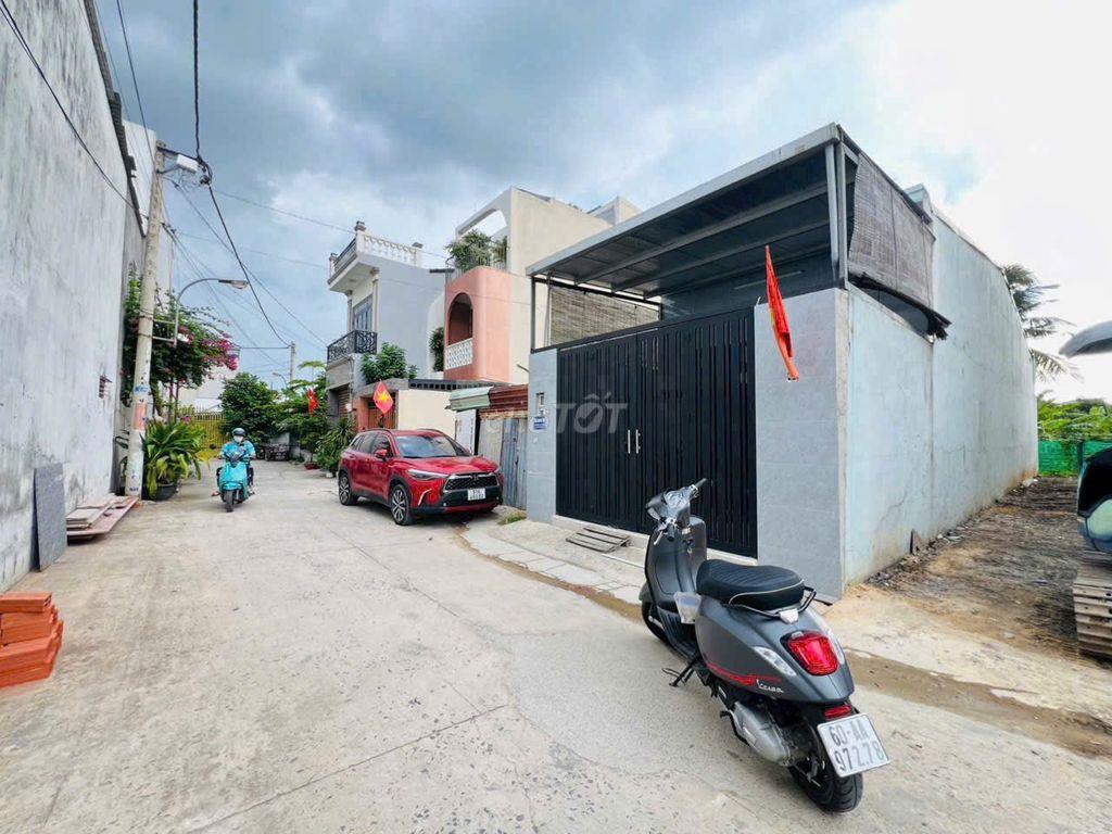 BÁN ĐẤT GẦN TRƯỜNG TH PHẠM VĂN CHIÊU - 100M2 GIÁ 3 TỶ - AN PHÚ ĐÔNG SH