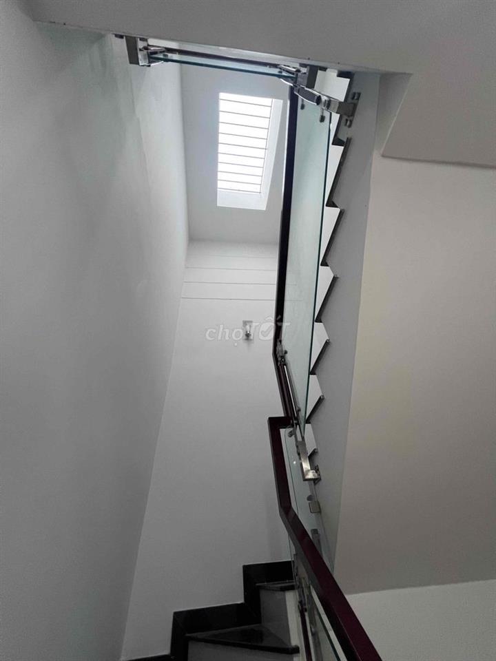 nhà Tân Phú, hẻm 4m thông, ngay Âu Cơ, Huỳnh Thiện 3Tầng, 123m2 Lộc