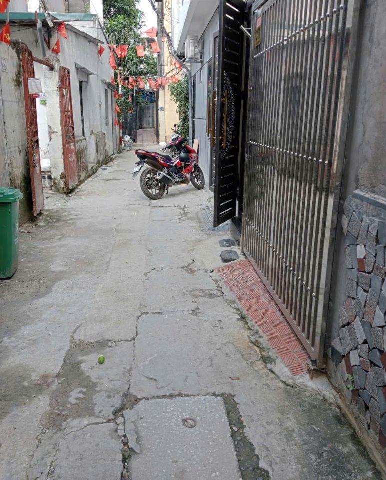Bán Nhà Lĩnh Nam – Lô Góc – 31m² × 3 Tầng - 3pn– Nhỉnh 4 Tỷ