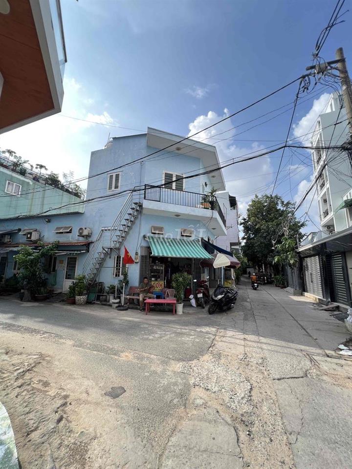 Bán 4 lô góc 2 mặt tiền, hẻm 1/ giáp Tân Phú, có thể tách lô