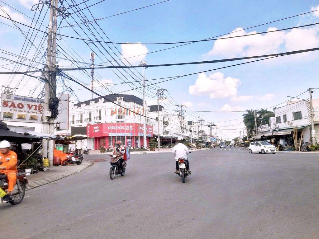 BÁN LỖ, 164m2 đất thổ đường nhựa Nguyễn Thị Lầu chỉ 770tr