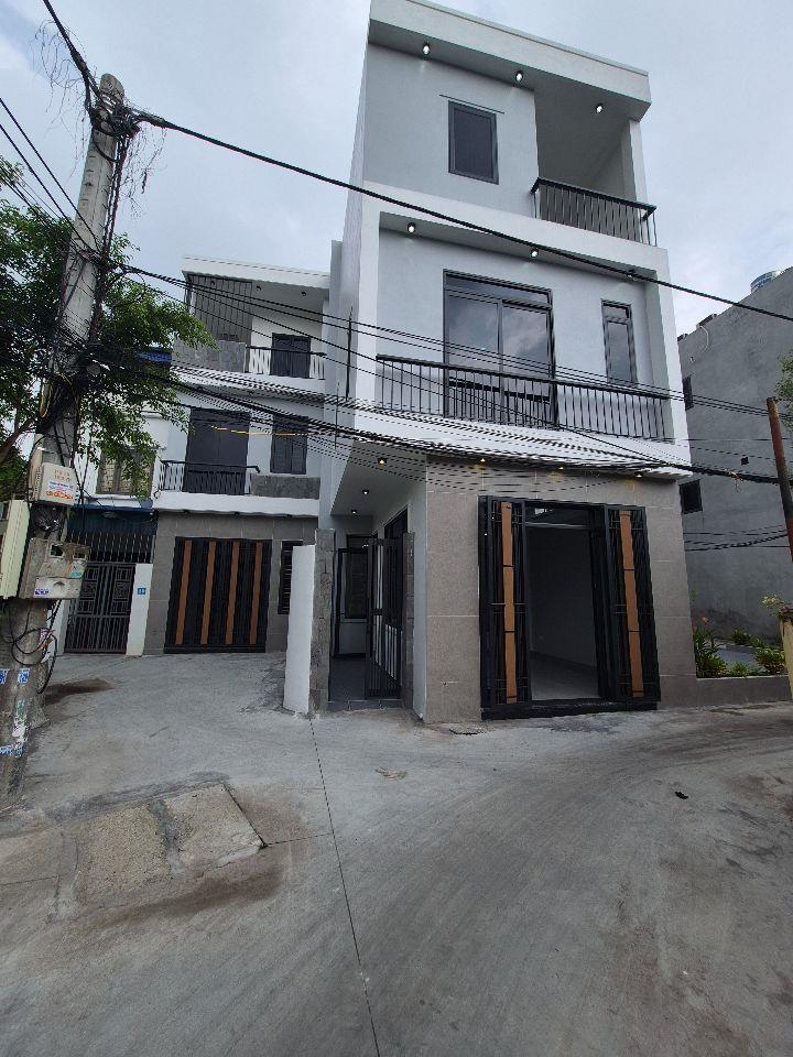 BÁN NHÀ ĐẸP 2.2 TỶ 3 TẦNG 45M2 ( ĐÔNG NAM ) NGÕ CẦU ĐÔNG