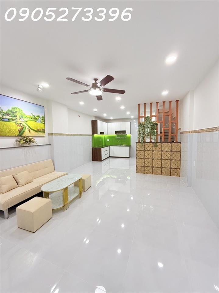 SIÊU PHẨM NHÀ ĐẸP GIÁ TỐT CẠNH NHÀ GA T3 SÂN BAY, GẦN 40M2 NGANG 4.5M, 2 TẦNG 2PN, NỞ