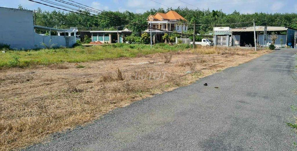 Hơn 1.395m² Giá Chỉ 670 Triệu – Xem Ngay đất BR-VT