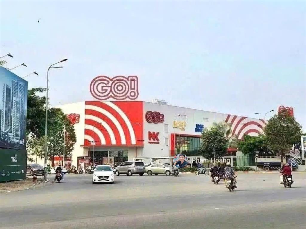 Bán nhà trệt lầu p đông hòa hcm (bd cũ) dt 60m2 ngang 5,2m đường oto tới tận cửa gần cụm trường học